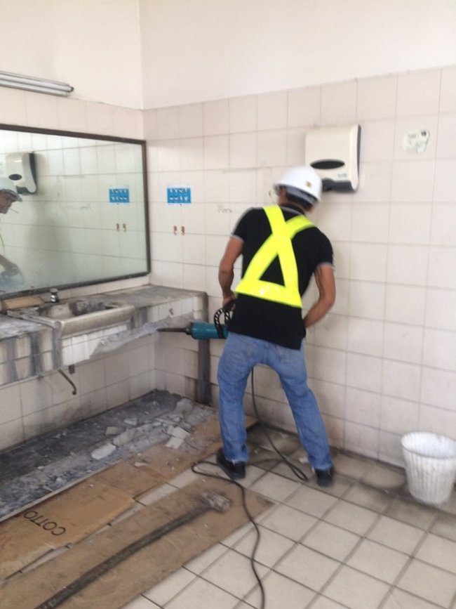 รับปรับปรุงห้องน้ำ และติดตั้งสุขภัณฑ์ ในเขตชลบุรี